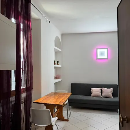 Appartement Navigli Metro4-tram2-naviglio Grande *