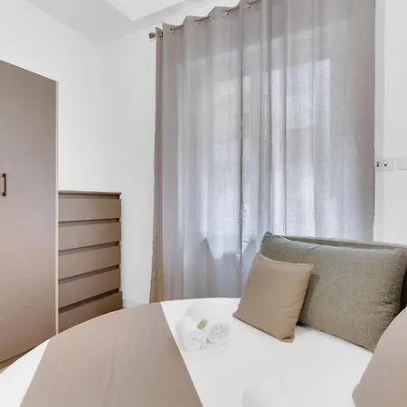 Mi Casa Via Torino Apartment