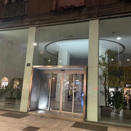 Metro Lanza Palace Milano