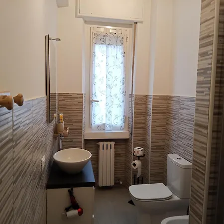 فندق مبيت وإفطار Eros Casa ميلان