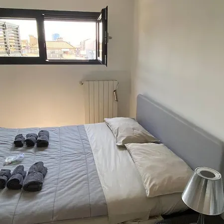 Apartament Penthouse Luce Near Metro-bus-tram Mediolan