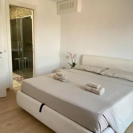 Penthouse Luce Near Metro-bus-tram * מילאנו