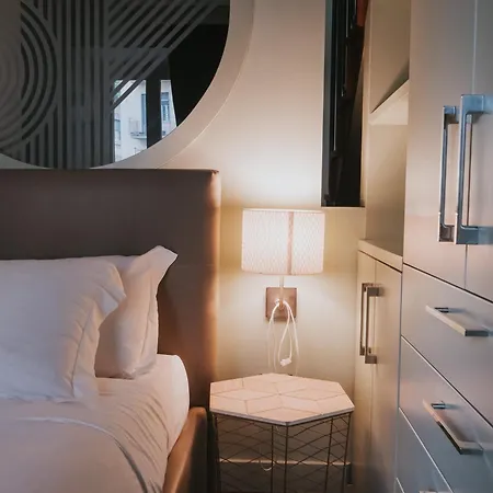 Prestige Boutique Homes - San Babila Milán