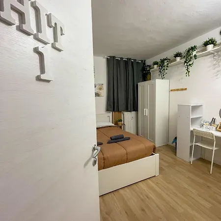 Privatunterkunft In Town - In Life Near San Siro Stadium