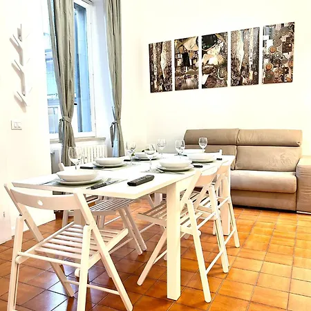 Golden Star Appartement *