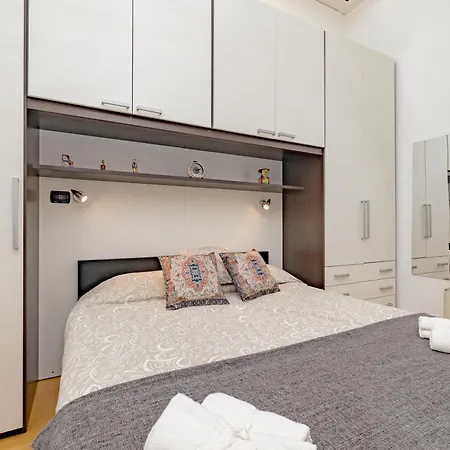 Romana Loft *