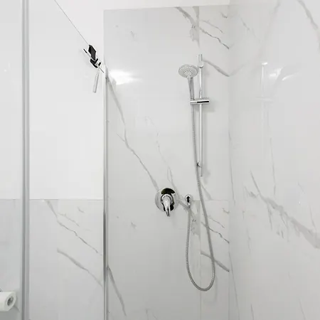 Bilocale Di Design In Zona Chinatown - Sempione דירה