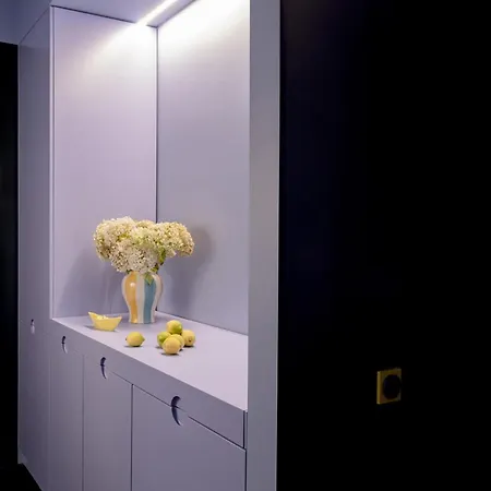 Splendido Bilocale Vicinissimo Stazione