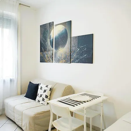 Michelangelo 26 Monolocale Milánó