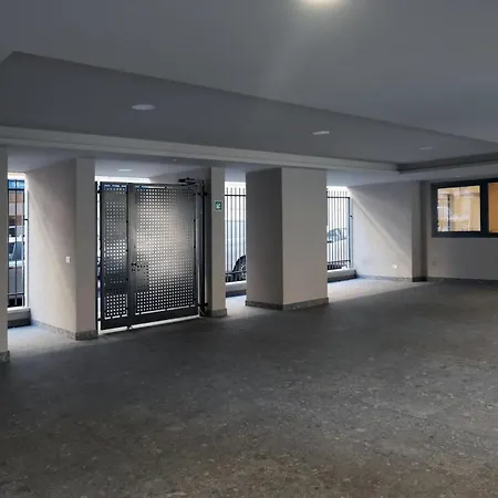 Comecasa Modern Terraced & Palestra Milan