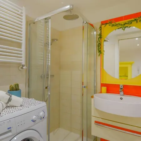 Апартаменты Navigli-m2 - With Work Space *