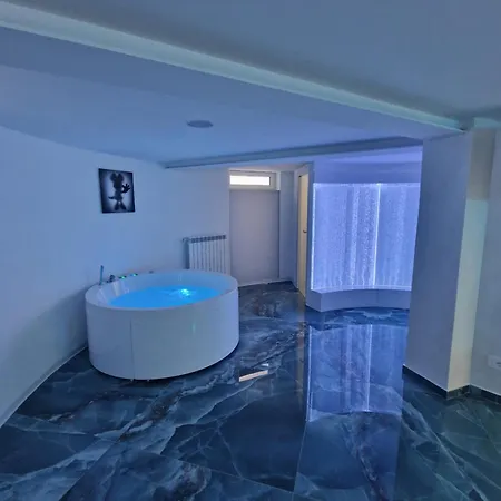 Villa The Igloo *