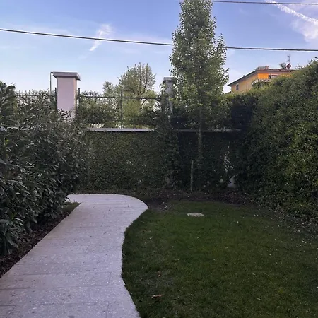 公寓 Modern Canal-side Loft With Private Garden
