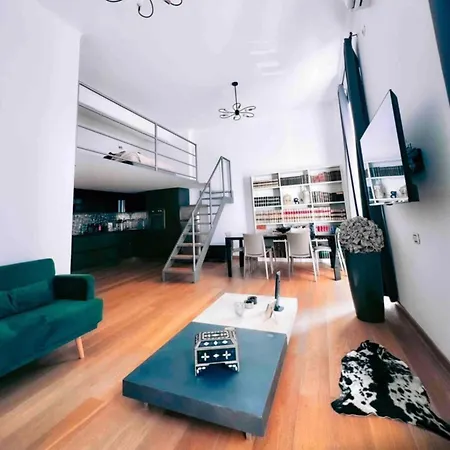 Apartment Arco Della Pace Elegante Loft Milan