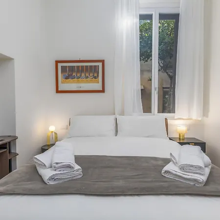 Appartement Solari Apartment, In Design Area, Near Tortona District, Milan