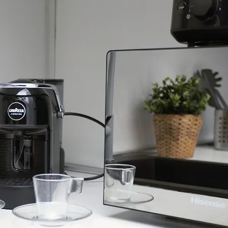 Ideal Rent - Bruschetti 6 *