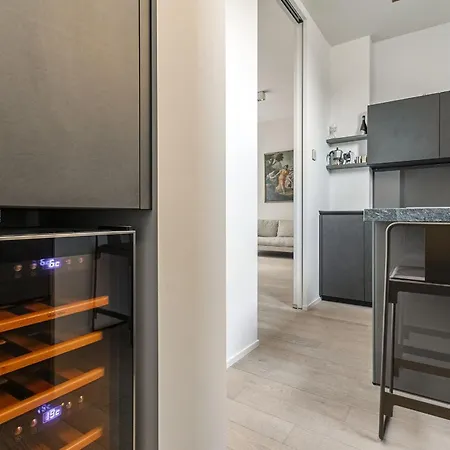 Palazzo Visconti Di Modrone, Two Beautiful By Halldis Apartament