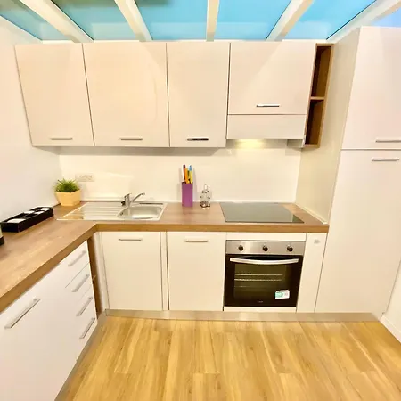 Loft 20 Minuti Dal Duomo - Moderno E Accogliente Appartement Milaan