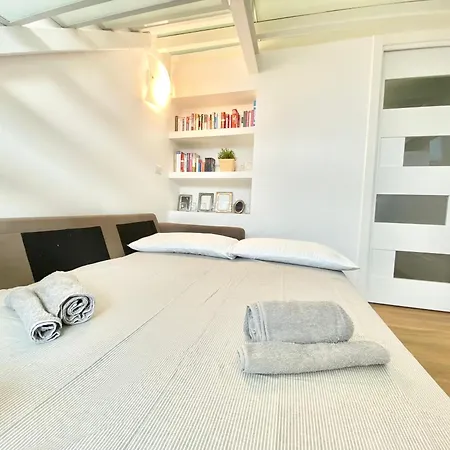 Loft 20 Minuti Dal Duomo - Moderno E Accogliente 公寓 *