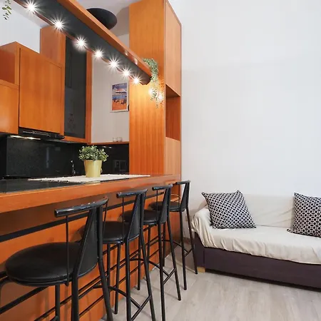 Primopiano - Meda 38 Apartmán *