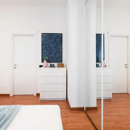 Easylife - - Morosini 27 - Cinque Giornate Mediolan