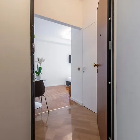 Maggi - New Beautiful In The Center Apartment *