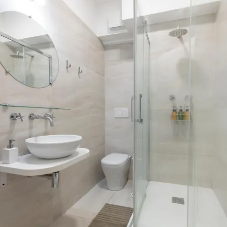 Apartment Maggi - New Beautiful In The Center Mailand