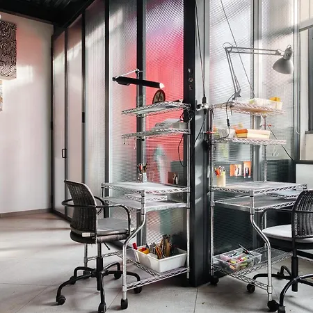 Polenghi's Art Loft Holiday home *