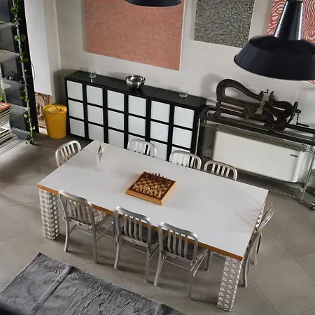 Polenghi's Art Loft Holiday home *