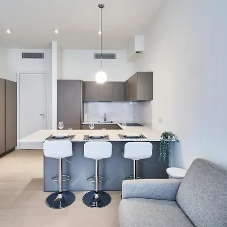 Daire Modern Onebedroom 2nd Floor - Mirable Pm Milano