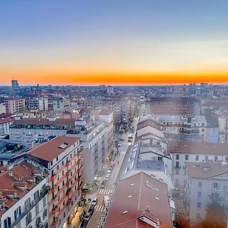 Ariberto Panoramica - 13 Piano - 8 Min Da Duomo Apartman