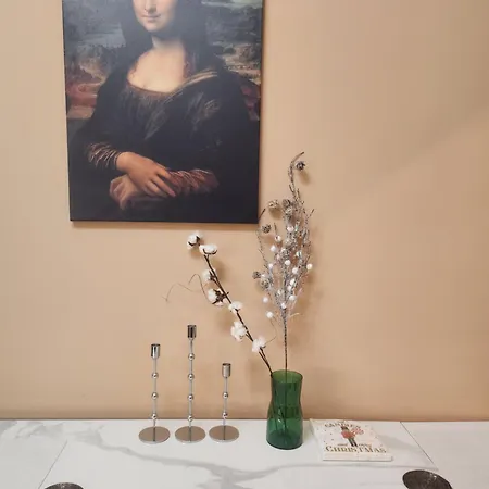 Art Deco Near Metro&navigli Apartmán