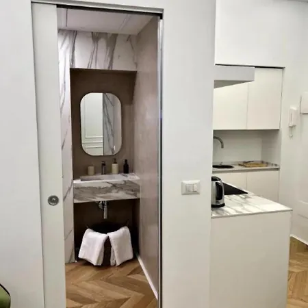 Isolabella Appartamento Milano