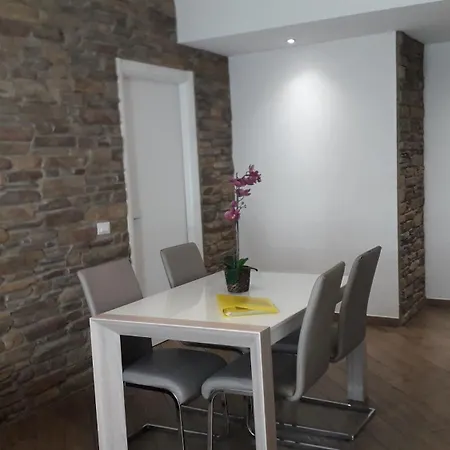 Apartament Livings Gioia *