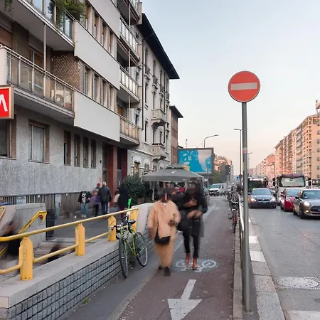 Gioia - Sopra La Metro Sondrio Milan