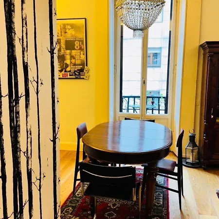 Near Station , In The Heart Of Nolo, Cozy And Quiet, 3rd Floor Without A Lift * Milán