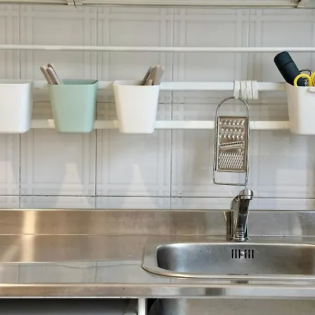 Golden Luxe - Graffiti House * ميلان