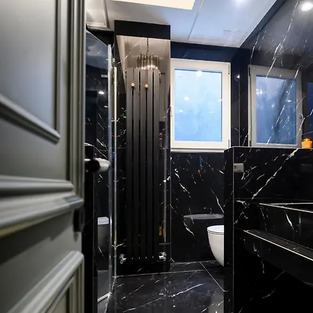 The Rent - Refined One-bedroom In The Historic Center Appartamento Milano