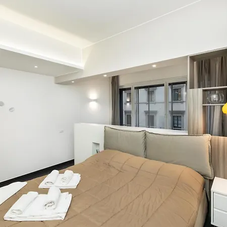 Magnoliaapartments - 52 Porta Nuova, Brera Duomo