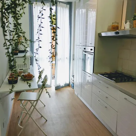 Casamilano 50 Meters From The Metro شقة *