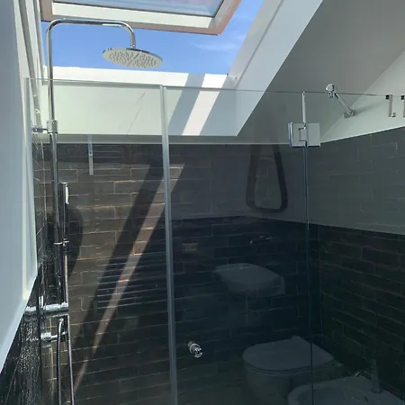 Apartment Design In The Heart Of Milan