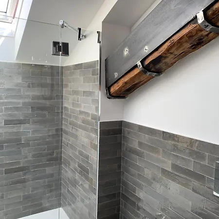 Design In The Heart Of Apartment Milan