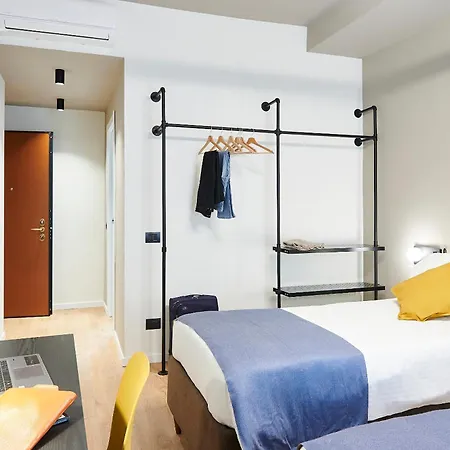 Vega Ribbon 3* Milaan