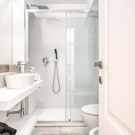 Hostmate - - Gola - Navigli *