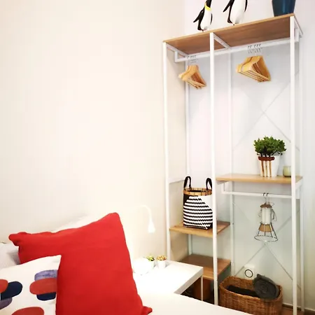 Cozy 50 Meters From The Metro Apartmán