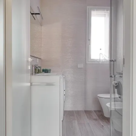 Appartement In Financial District 4 Pax Milaan
