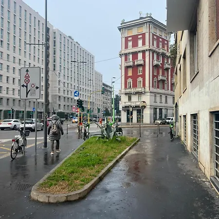 La Regina Delle Locazioni Accanto Bocconi Mediolan