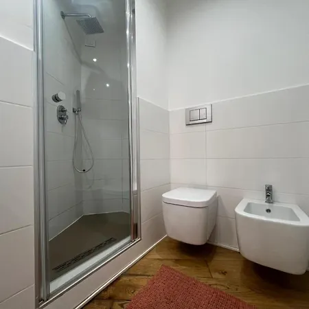 La Regina Delle Locazioni Accanto Bocconi Apartament *