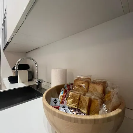 Apartament La Regina Delle Locazioni Accanto Bocconi *