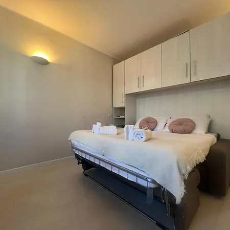 Apartament La Regina Delle Locazioni In Rogoredo *